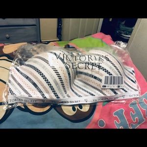 Victoria secret bra